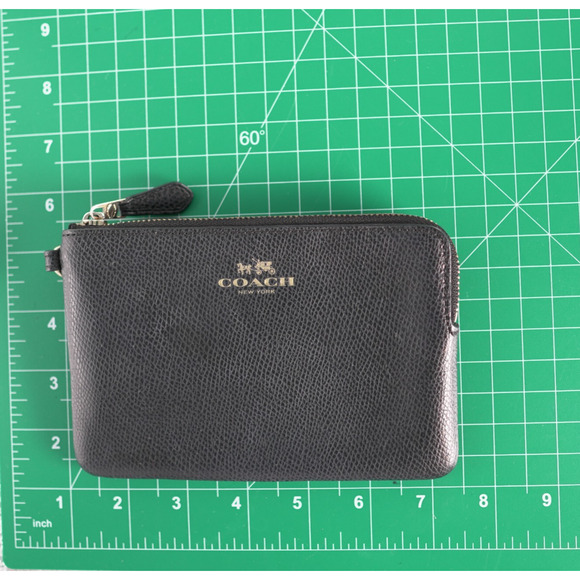 Coach Black Pebbled Leather Corner-Zip Wristlet Gold Hardware 2 Card Slots - Picture 8 of 9